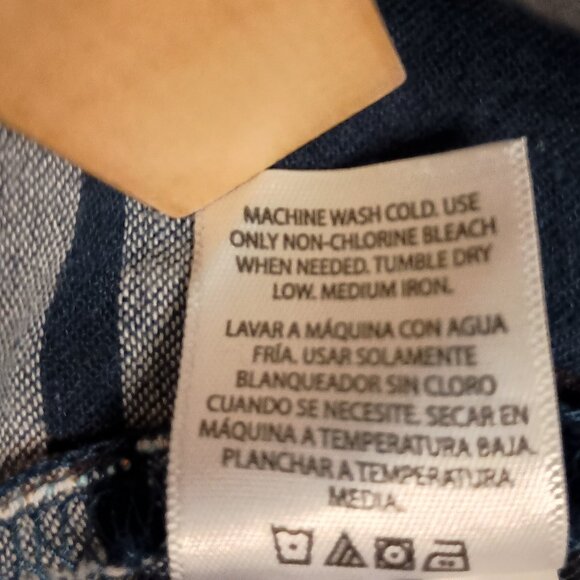 Time and Tru Women’s Blue Plaid Flannel ButtonUp Shirt Bell Sleeves Size L 12–14 - Picture 10 of 16